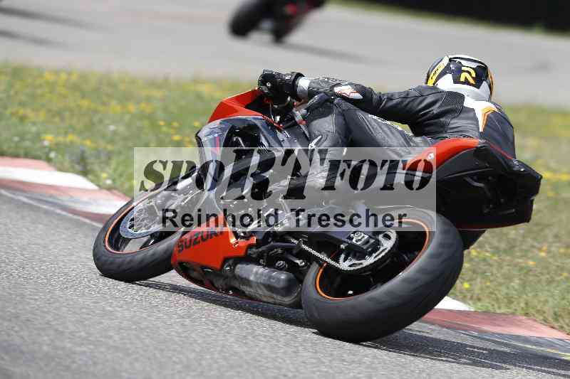Archiv-2025/33 24.07.2025 Speer Racing ADR/Gruppe gelb/backside